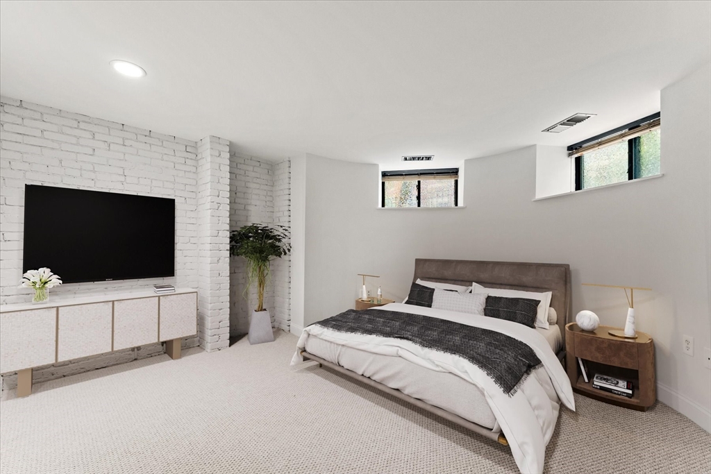 103 Gainsborough Street 102