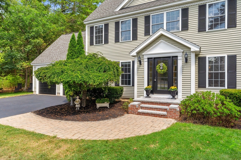 15 Catherines Way