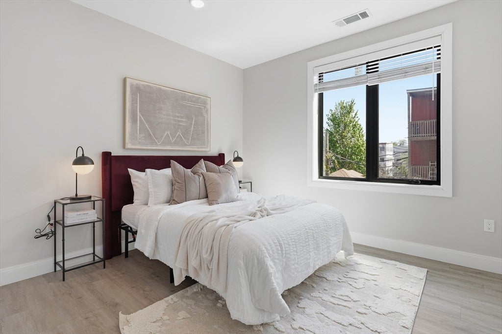 656 Saratoga St #214, Boston, MA, 656 Saratoga St #214, Boston, MA Photo #5