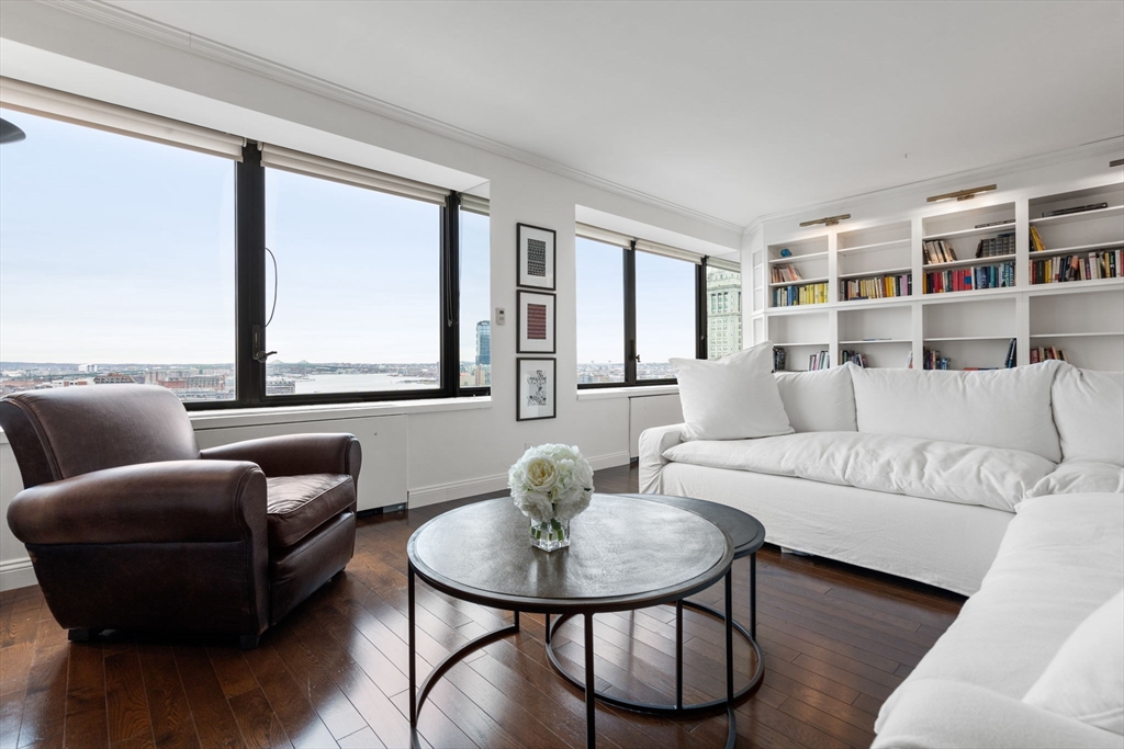 85 E India Row #19H Floor 19
