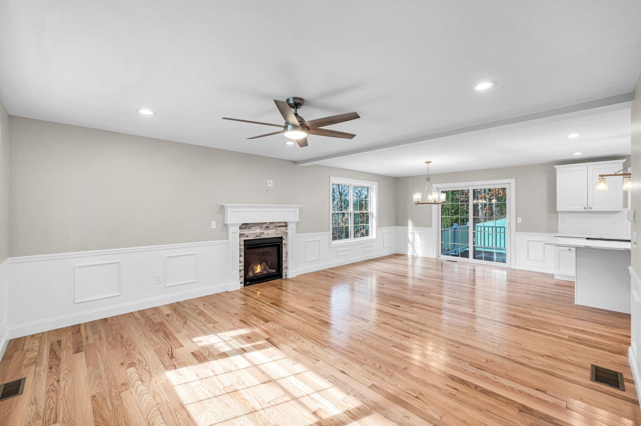 7 High Bluff, Belchertown, MA Photo #6