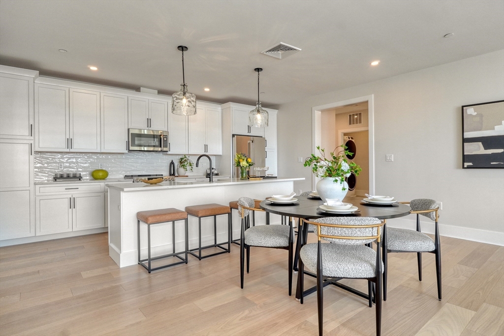 62 Foundry St 409