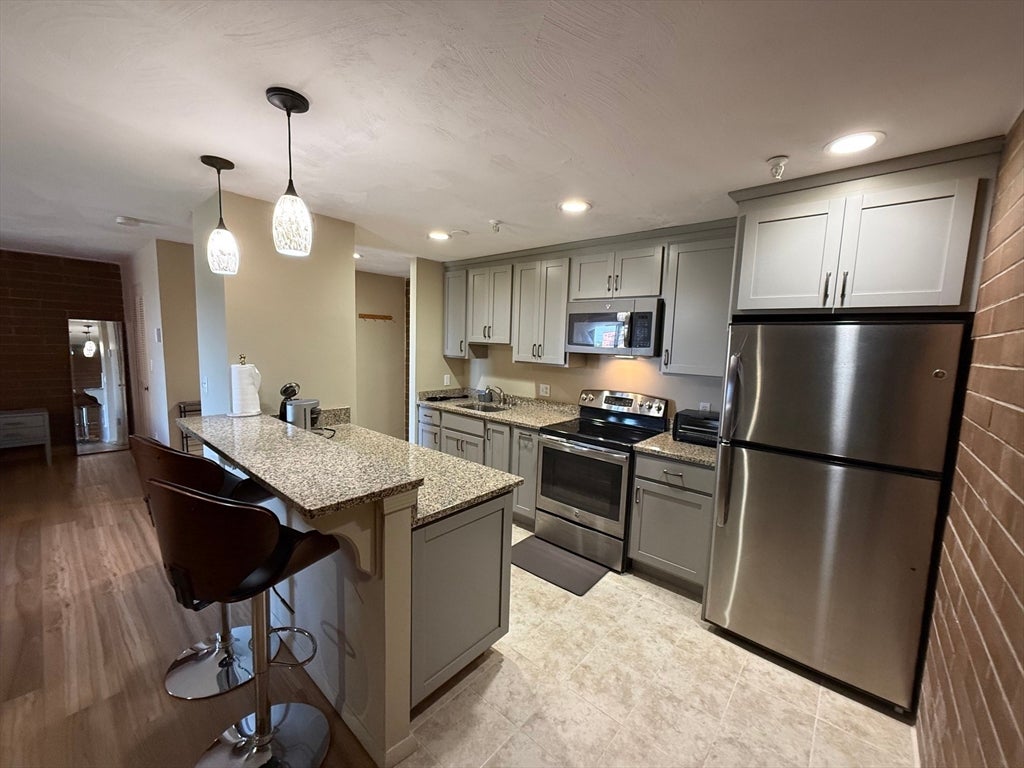 115 Squantum Street 815