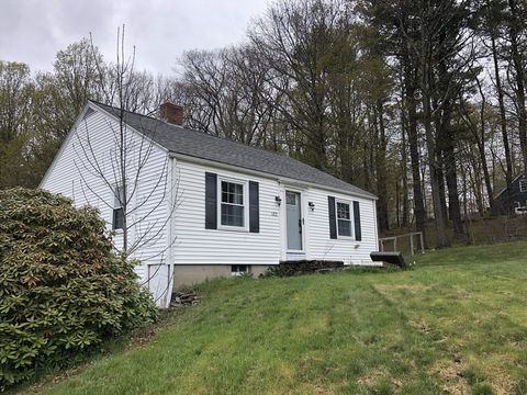 Photo of 132 Main St, Rutland, MA 01543 (MLS # 73549647)