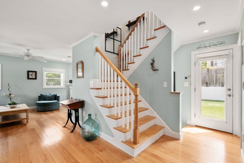 38 Hibbert St, Arlington, MA Photo #9