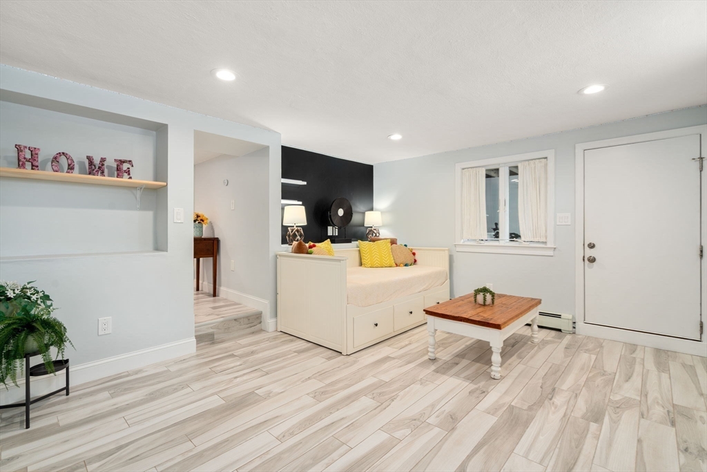 38 Hibbert St, Arlington, MA Photo #25