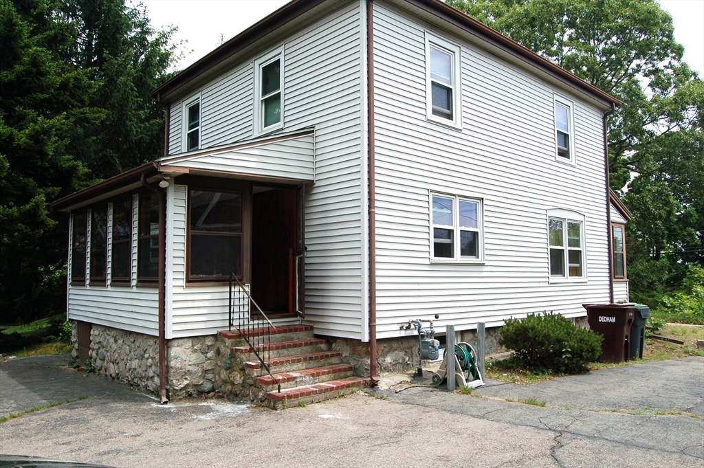 277 Court St