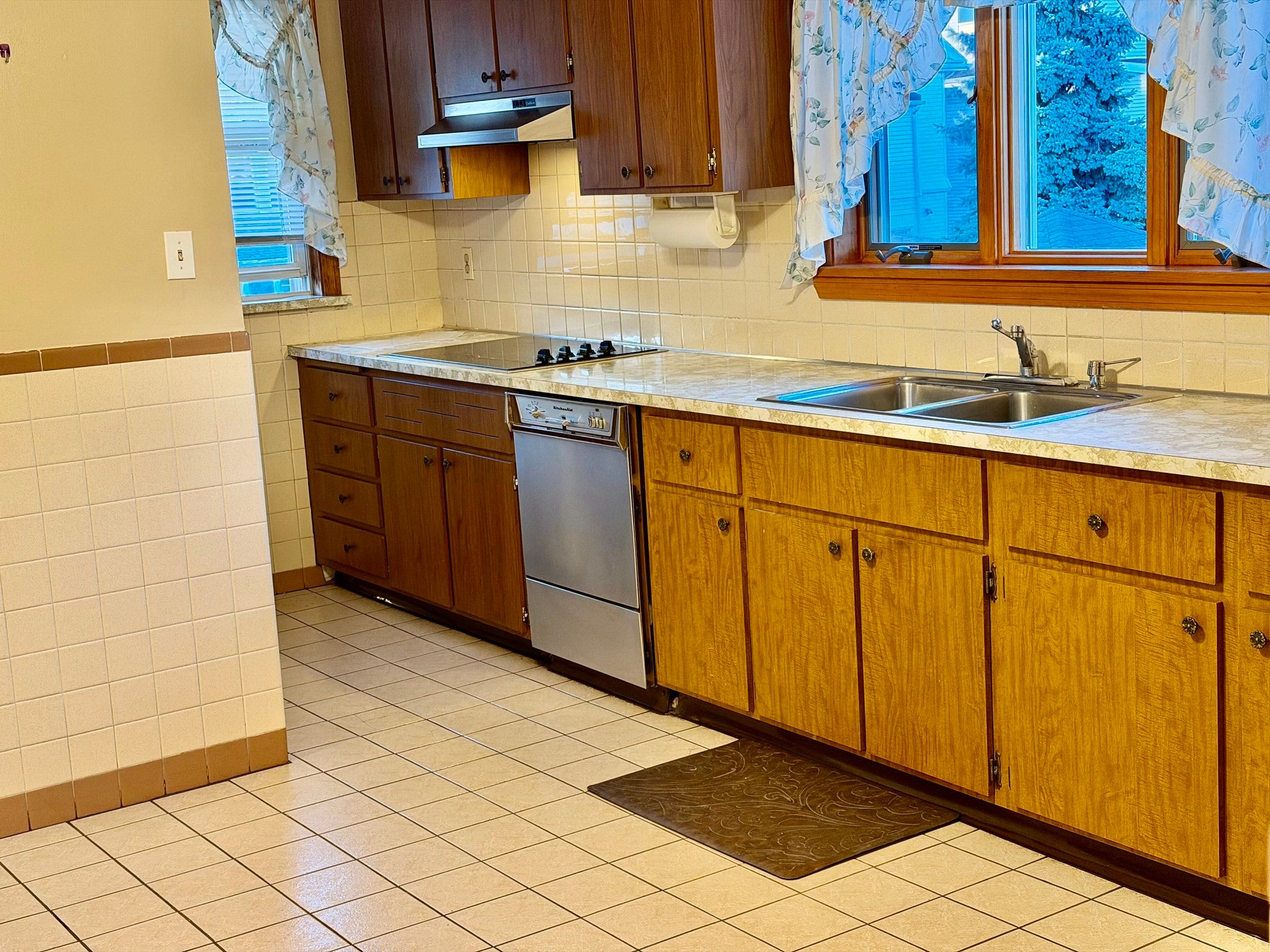 168 Middlesex Avenue #1, Medford, MA, 168 Middlesex Avenue #1, Medford, MA Photo #3