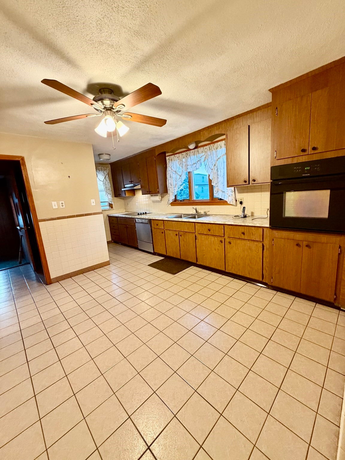 168 Middlesex Avenue #1, Medford, MA, 168 Middlesex Avenue #1, Medford, MA Photo #5