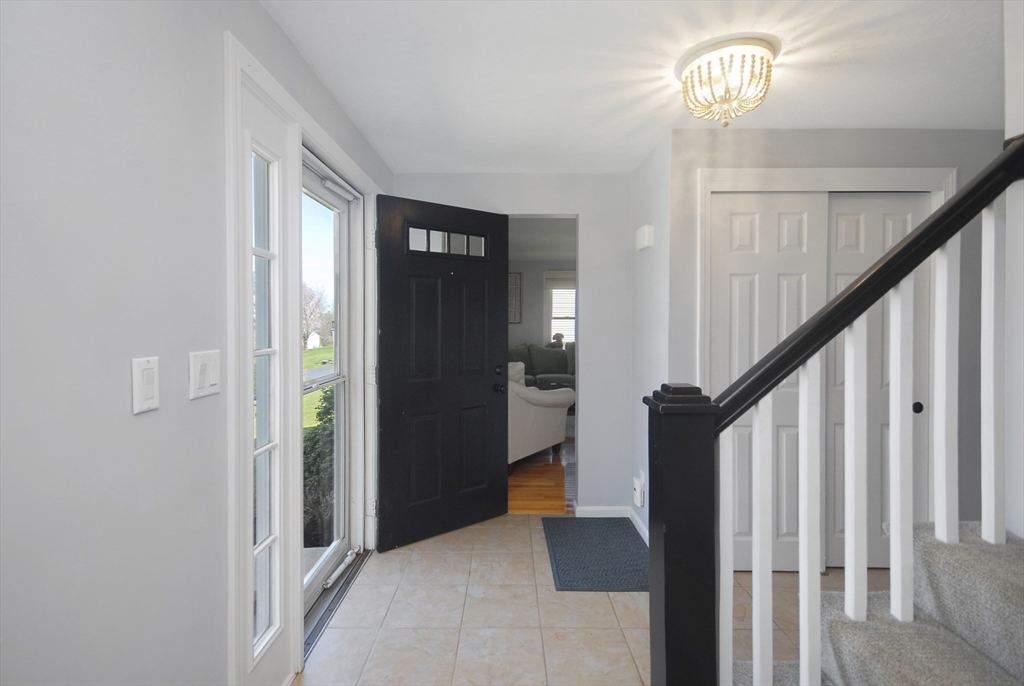14 Vose Hill Rd