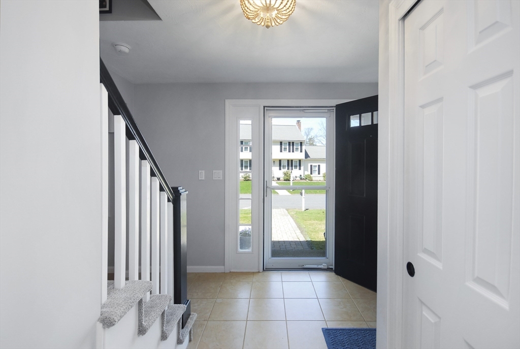 14 Vose Hill Rd