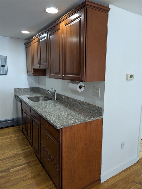 19 Railroad St B2