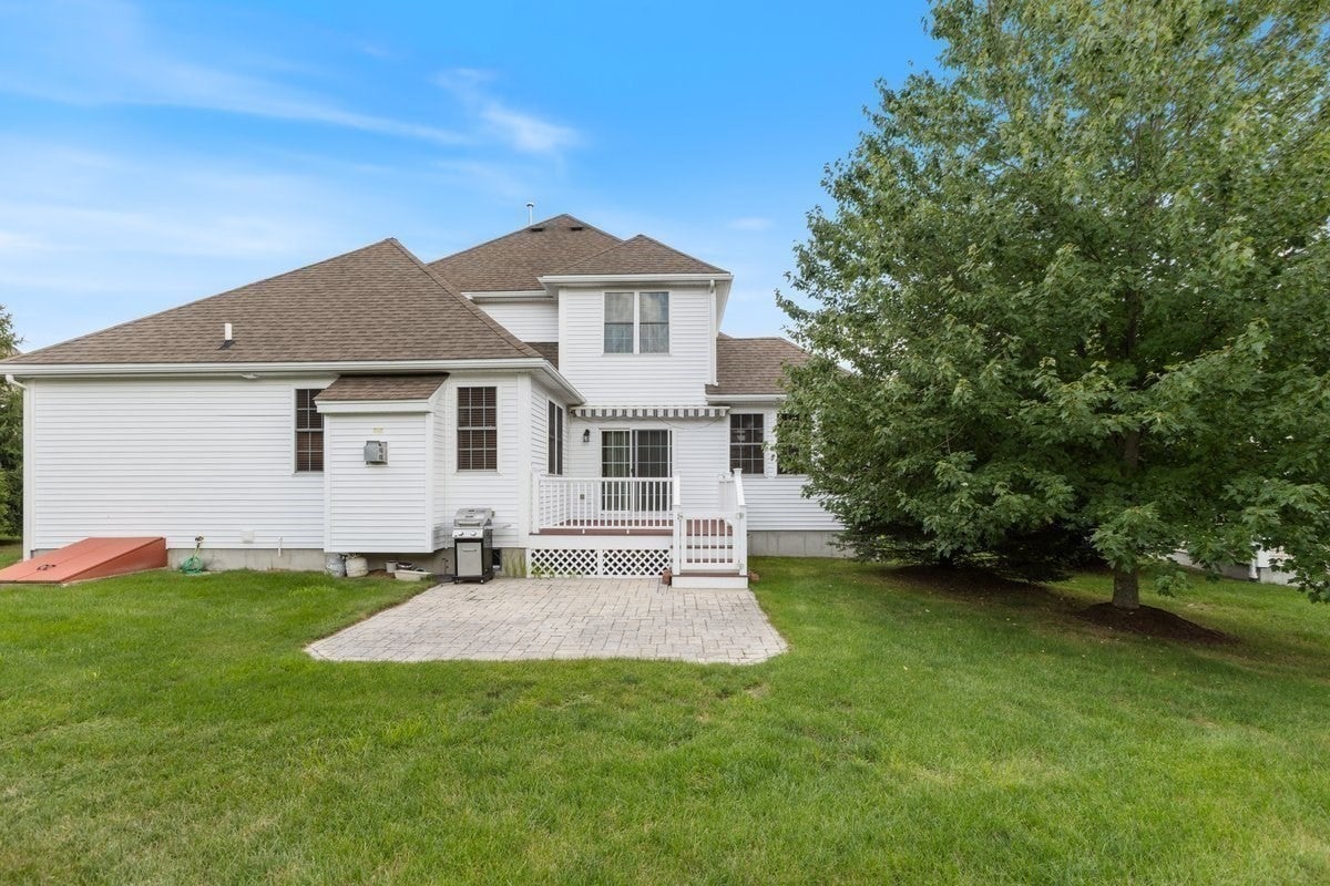 17 Stone Castle Dr #17, Methuen, MA Photo #7