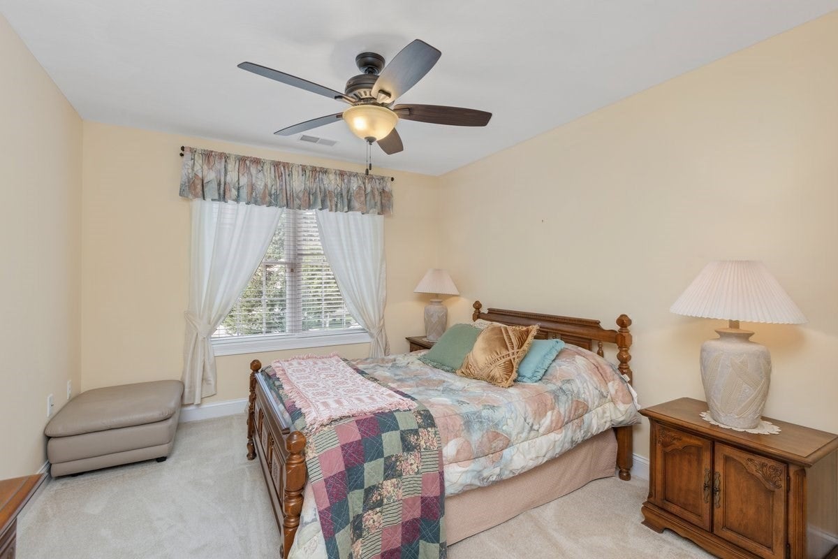 17 Stone Castle Dr #17, Methuen, MA Photo #20