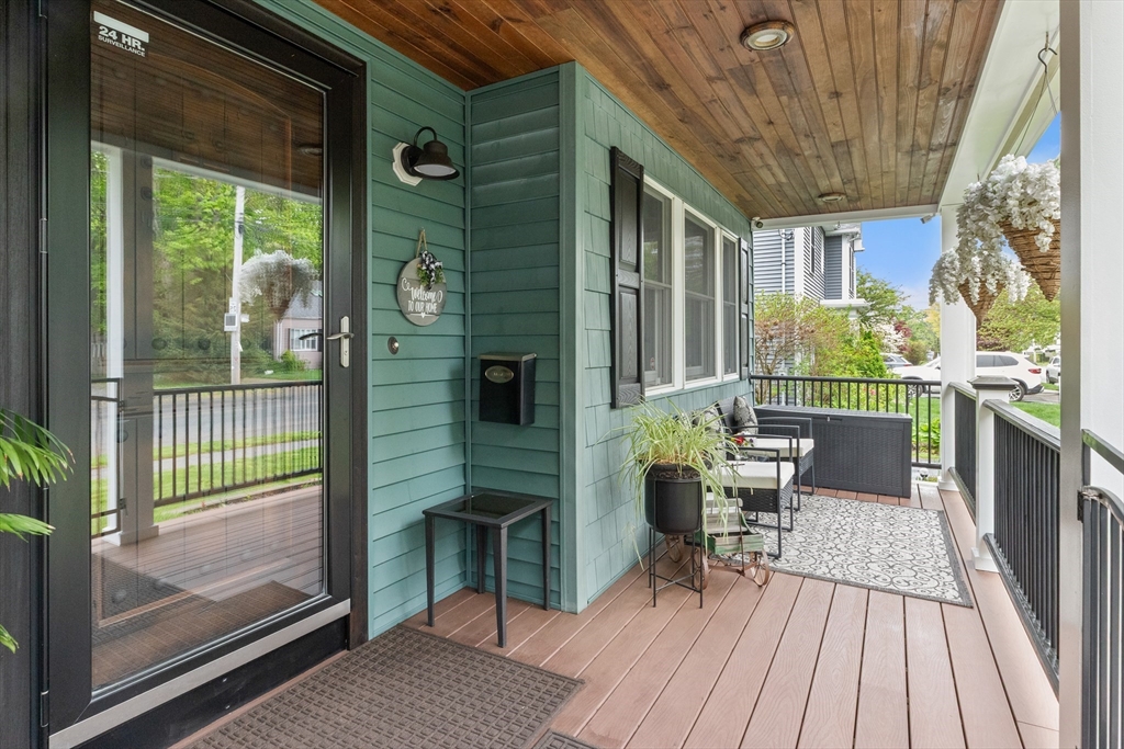 21 Leggs Hill Road, Marblehead, MA Photo #3