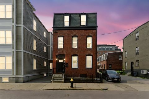874 E 2nd St Boston MA 02127
