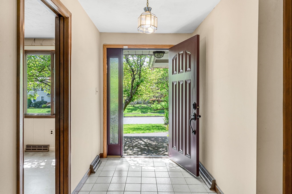19 Williston Dr