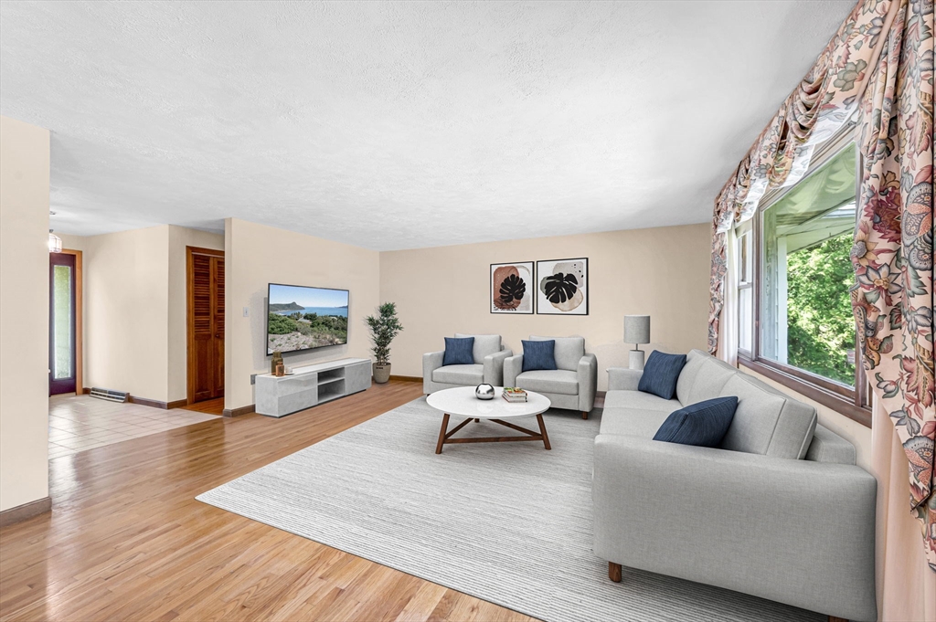 19 Williston Dr