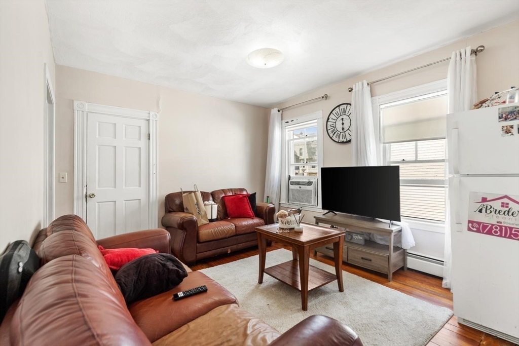 152 Spruce St, Watertown, MA Photo #11