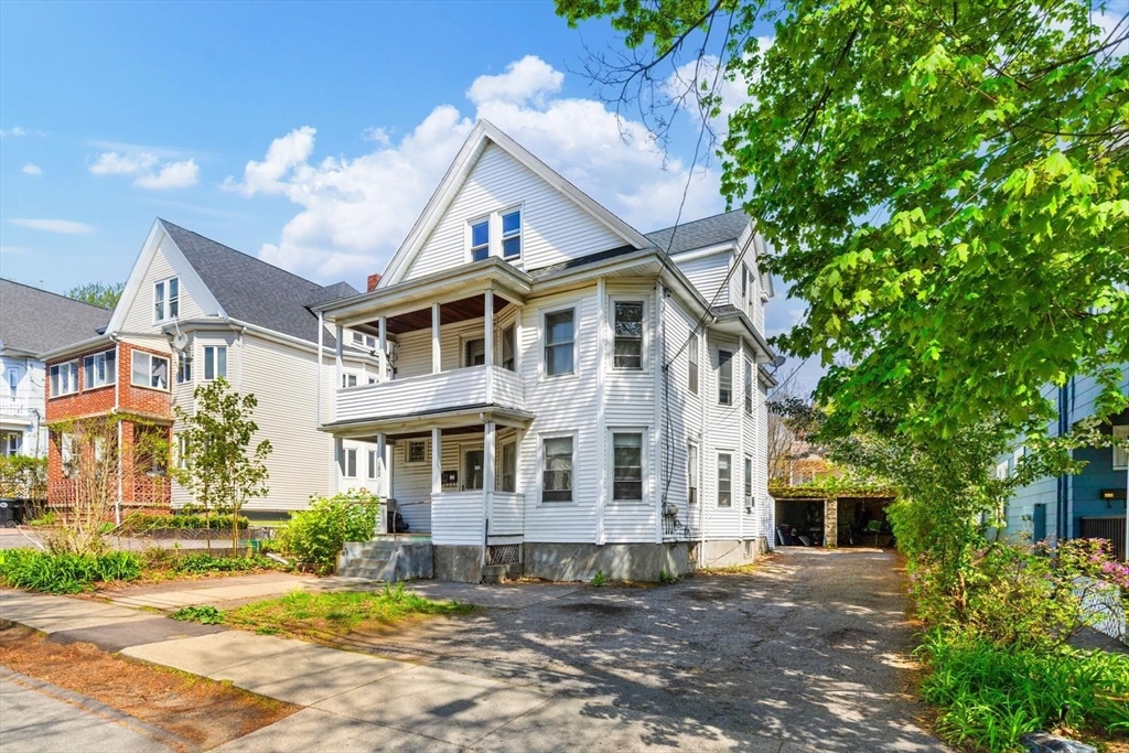 152 Spruce St, Watertown, MA Photo #2