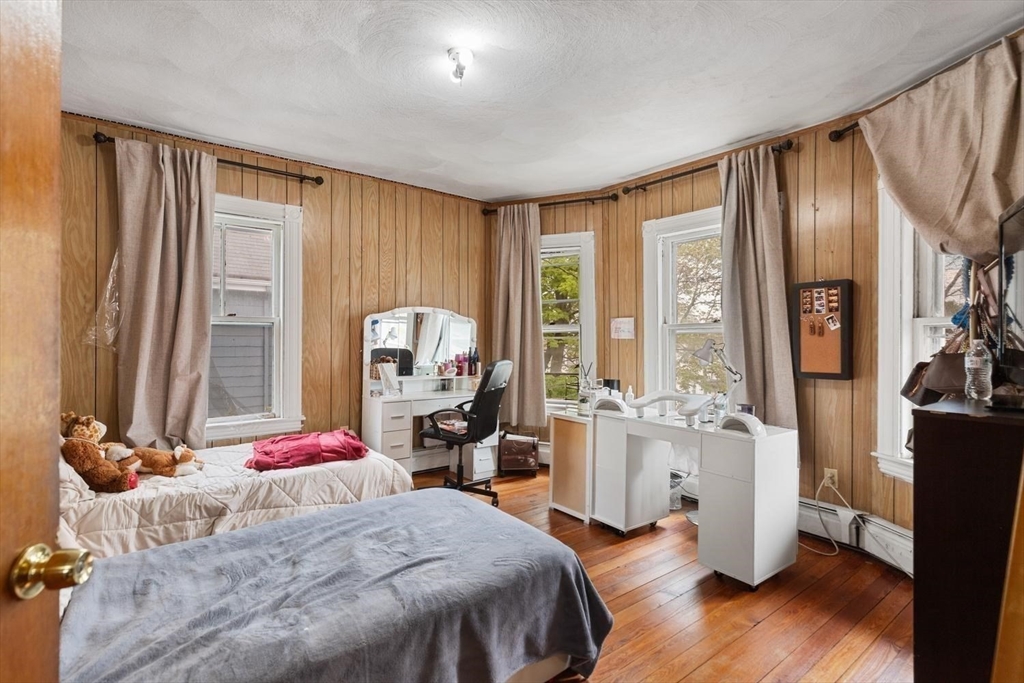 152 Spruce St, Watertown, MA Photo #16