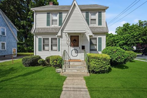 Photo of 115 Connecticut Ave, Springfield, MA 01104 (MLS # 73525572)