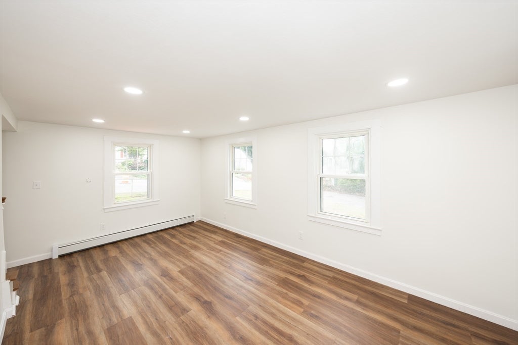 101 Ararat Street, Worcester, MA, 101 Ararat Street, Worcester, MA Photo #10