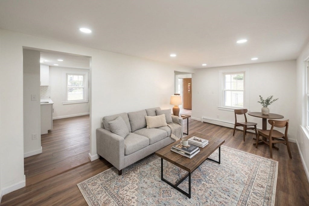 101 Ararat Street, Worcester, MA, 101 Ararat Street, Worcester, MA Photo #3