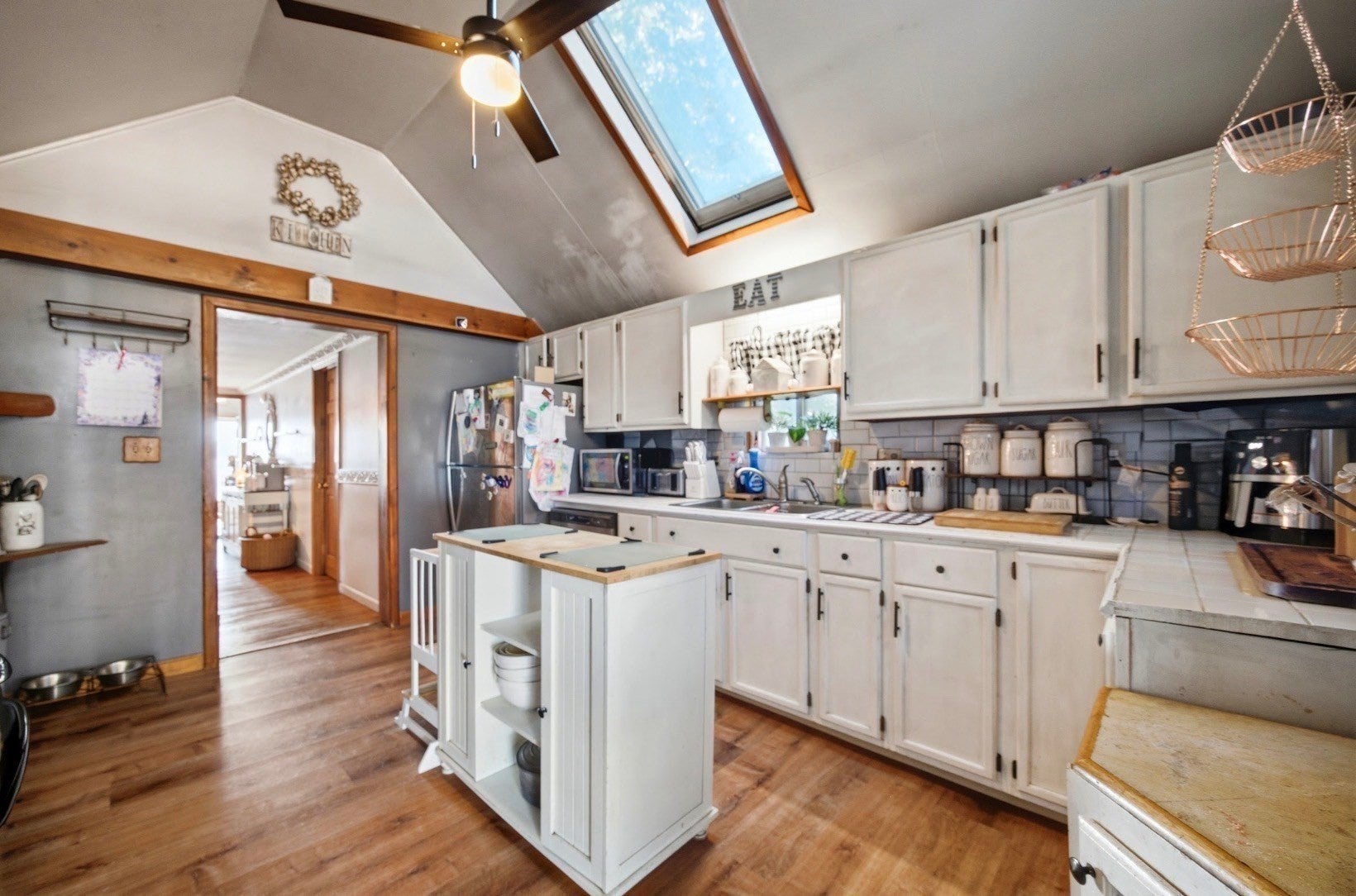 28 Pine Ln, Brookfield, MA, 28 Pine Ln, Brookfield, MA Photo #6