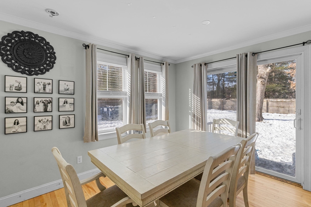 1597 Santuit-Newtown Rd