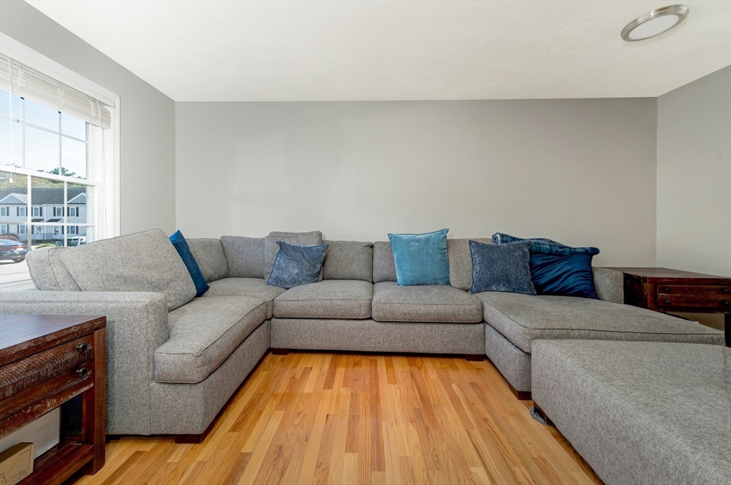 11 Boxberry Ln #11, Rockland, MA Photo #6