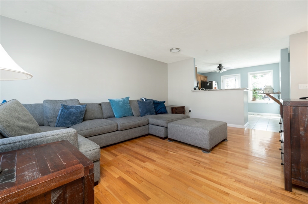 11 Boxberry Ln #11, Rockland, MA Photo #4