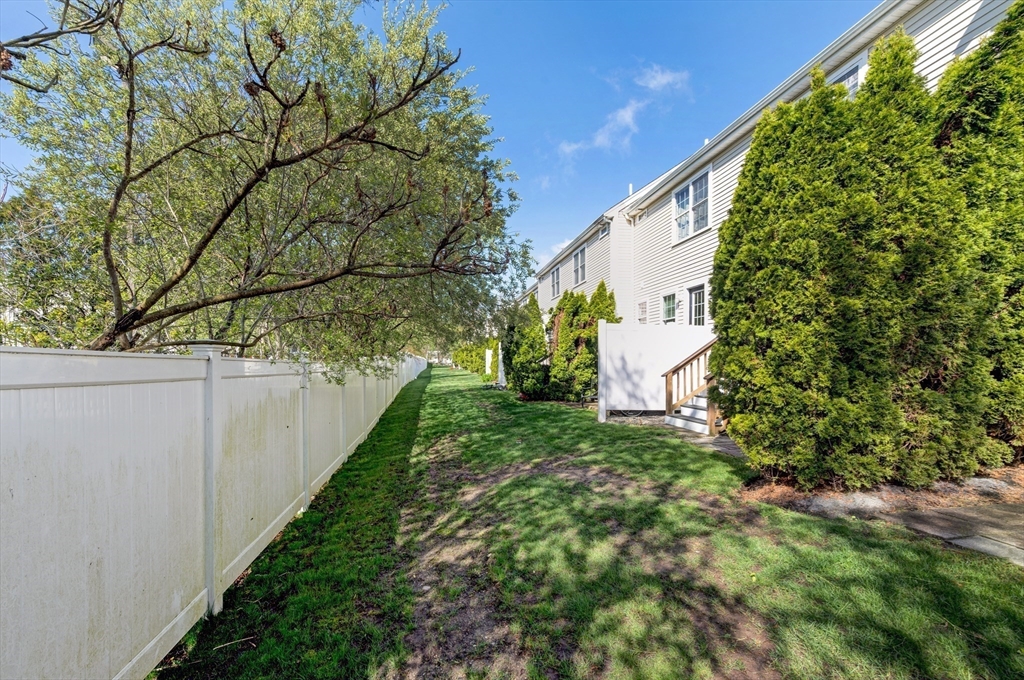 11 Boxberry Ln #11, Rockland, MA Photo #11