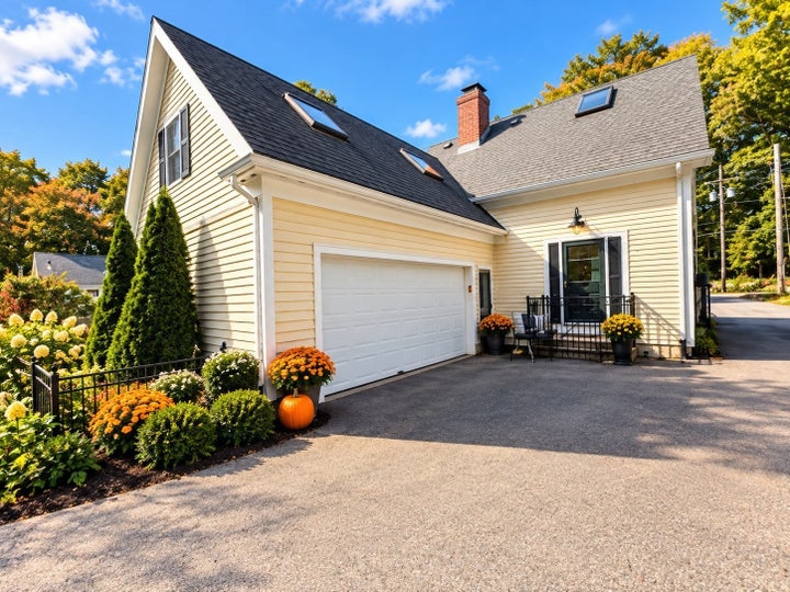 Photo 1 of 13 — 505 Bay  Road 1, Hamilton, MA 01982