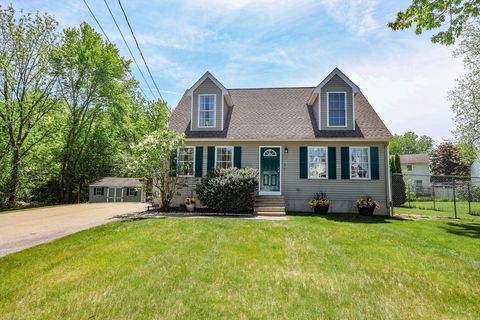 Photo of 4 Gambia Street, Hudson, NH 03051 (MLS # 73523893)