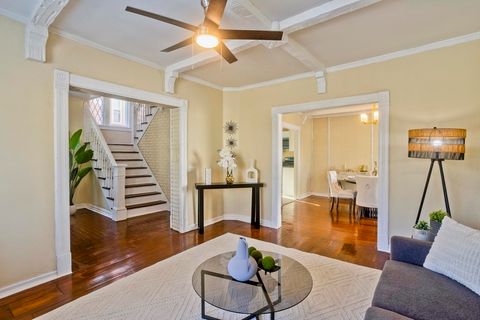 30 Parkwood St Springfield MA 01108