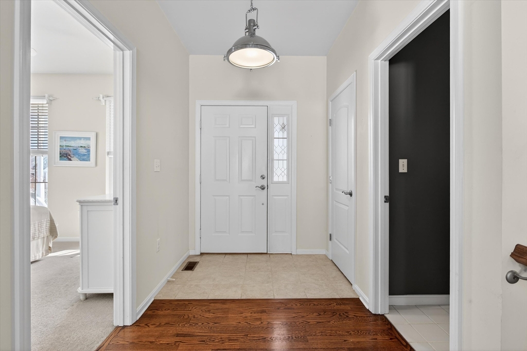 102 Old Field Road 102