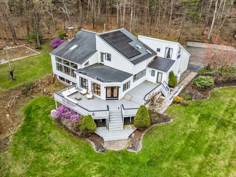 Photo of 351 Main St, Boxford, MA 01921 (MLS # 73515537)