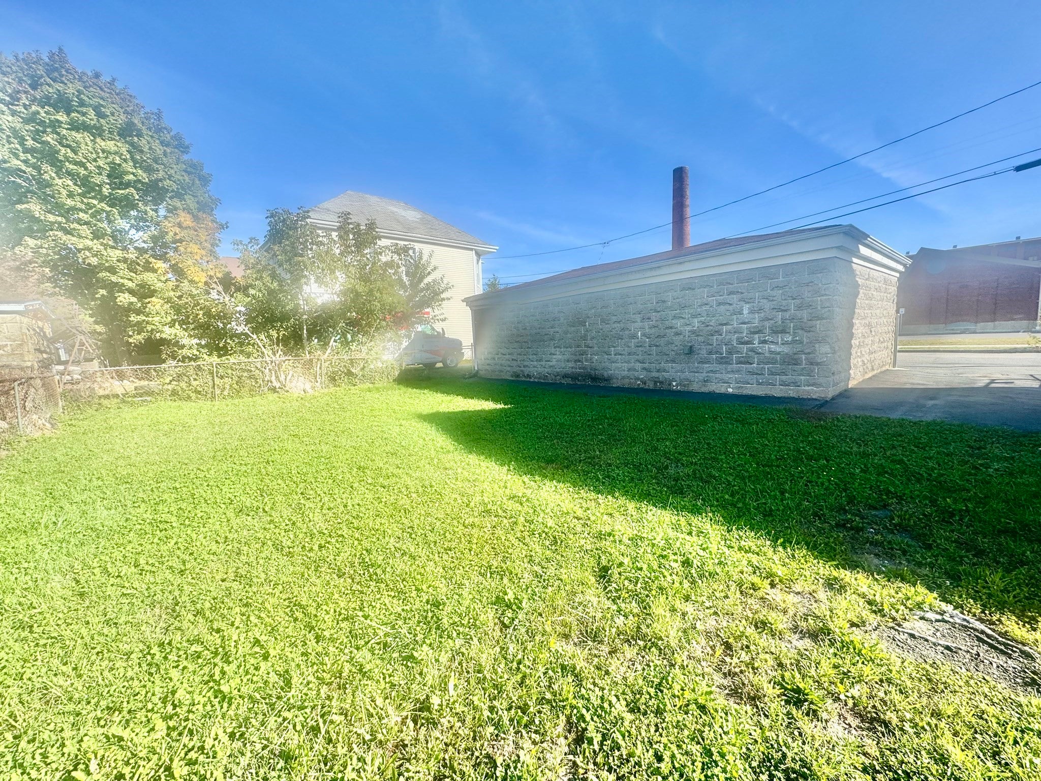 37 Edison St