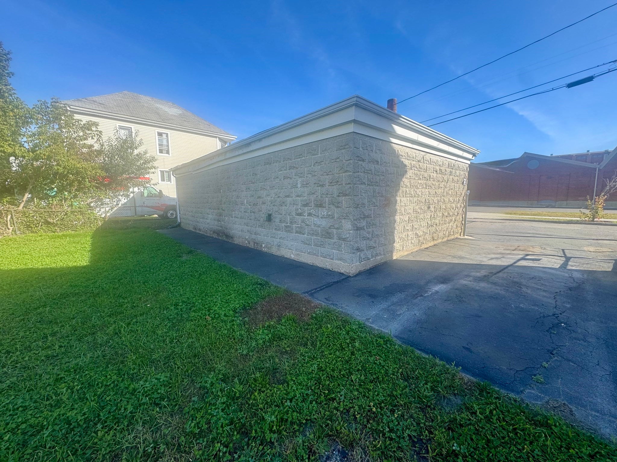 37 Edison St