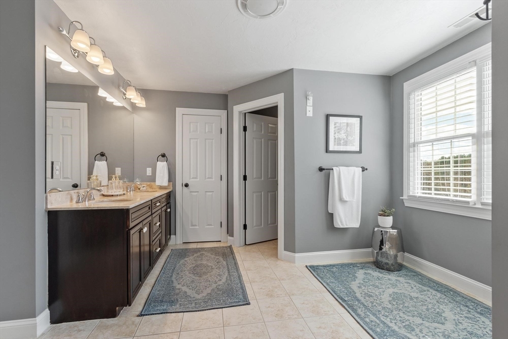 140 Barteau Lane, Boxborough, MA Photo #27