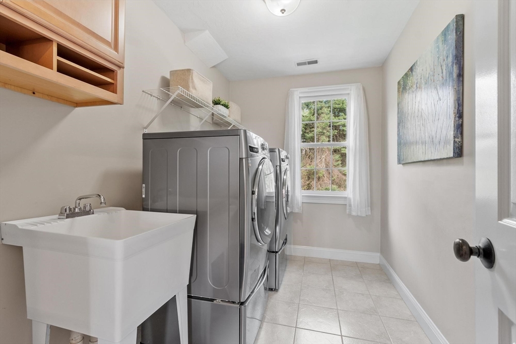 140 Barteau Lane, Boxborough, MA Photo #32