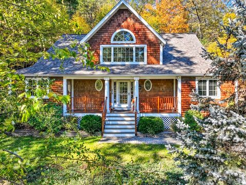 475 Howard St Northborough MA 01532