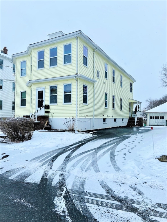 36 Saint Jospeh Ave 2