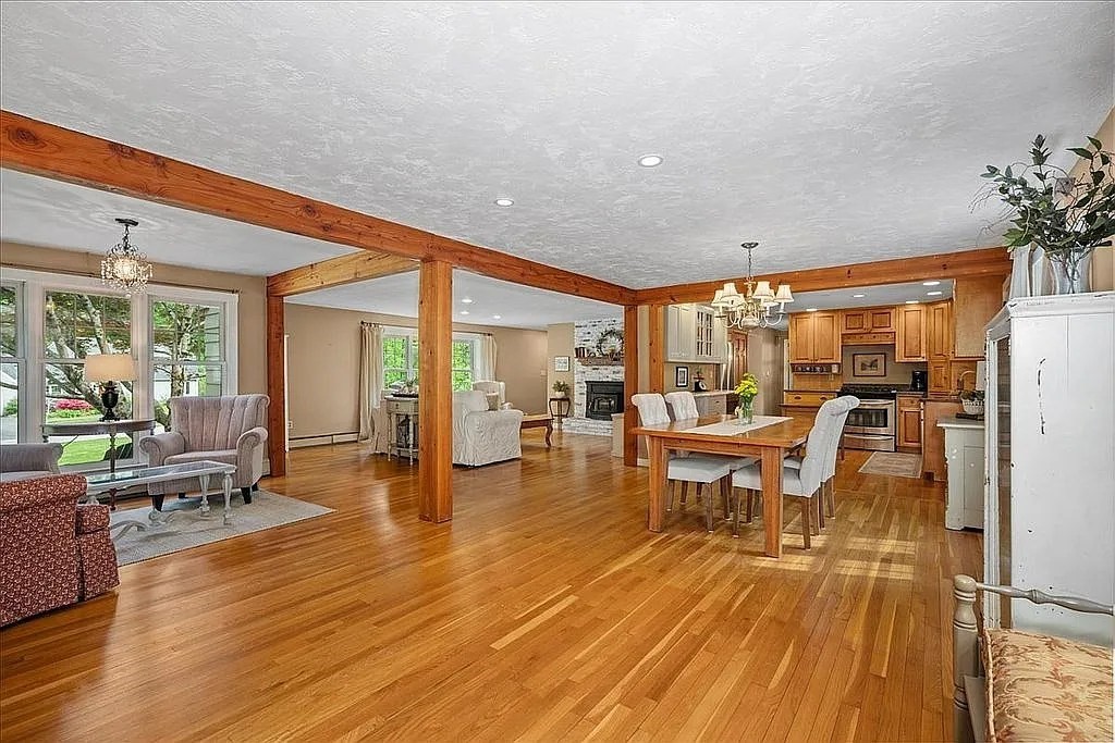 64 Old Elm Way
