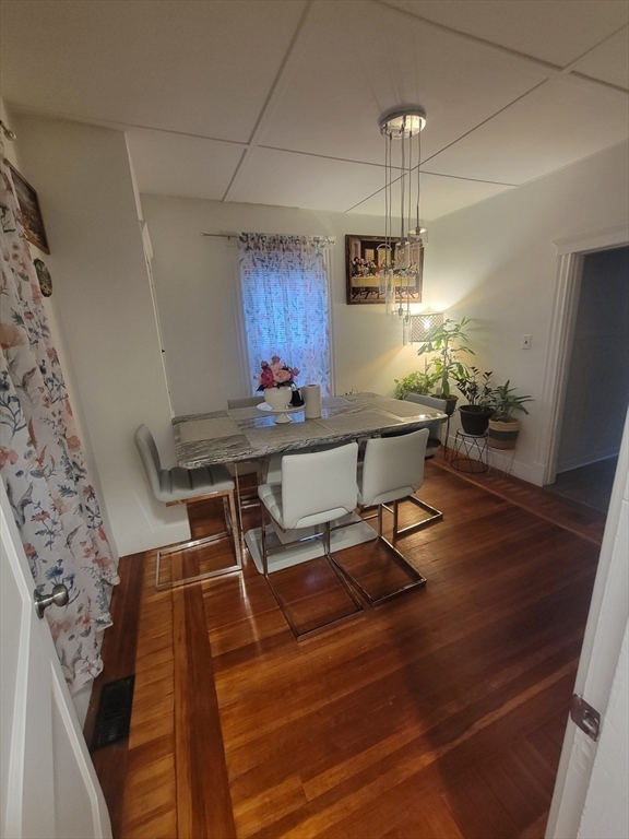 15 Wyman St