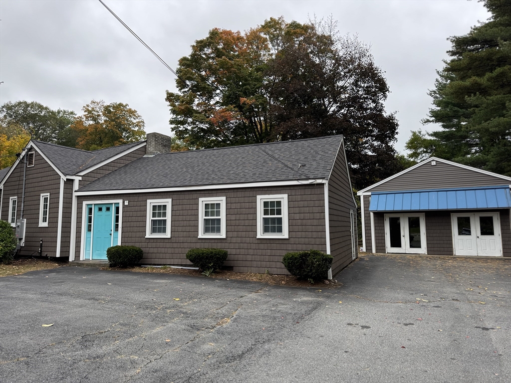216 Boston Rd