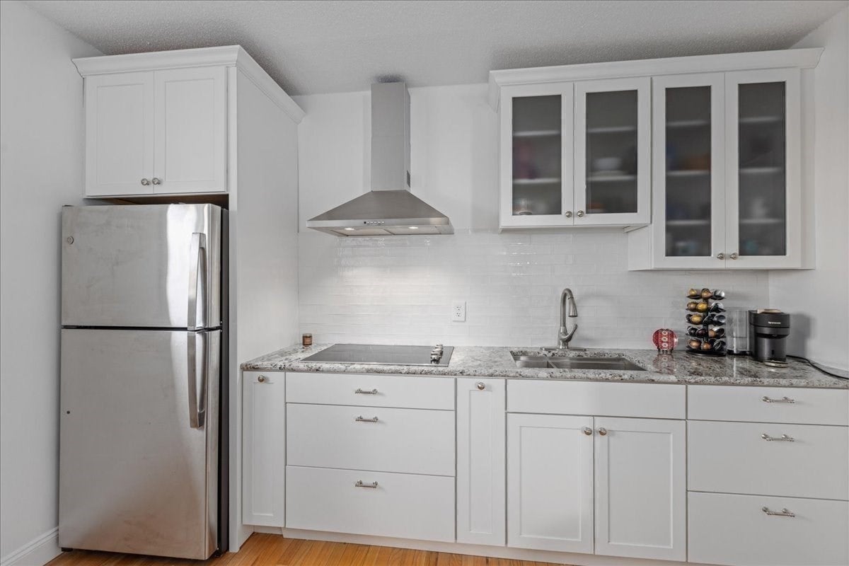 75 Cabot St #8, Beverly, MA, 75 Cabot St #8, Beverly, MA Photo #11