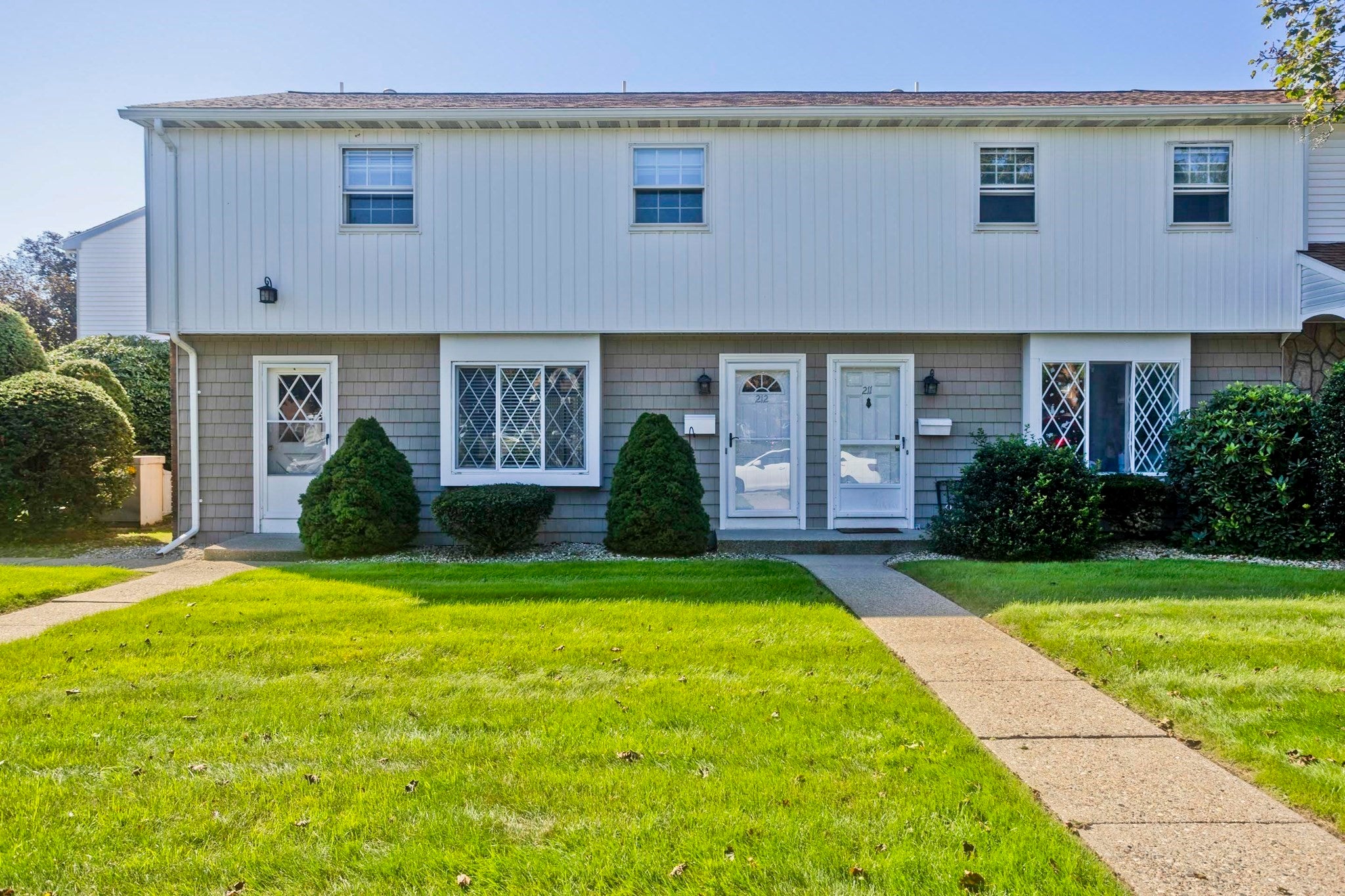 212 Blisswood Village Dr #212, Ludlow, MA, 212 Blisswood Village Dr #212, Ludlow, MA Photo #1