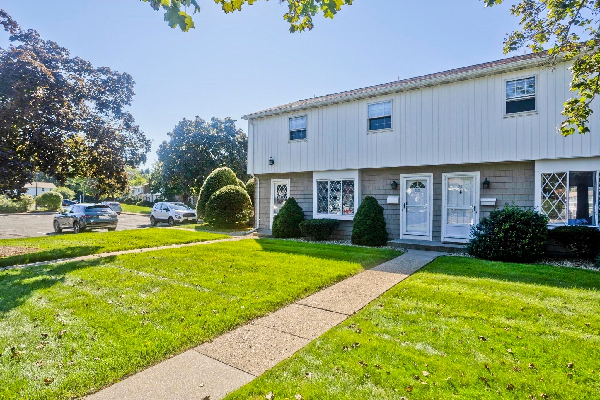 212 Blisswood Village Dr #212, Ludlow, MA, 212 Blisswood Village Dr #212, Ludlow, MA Photo #22